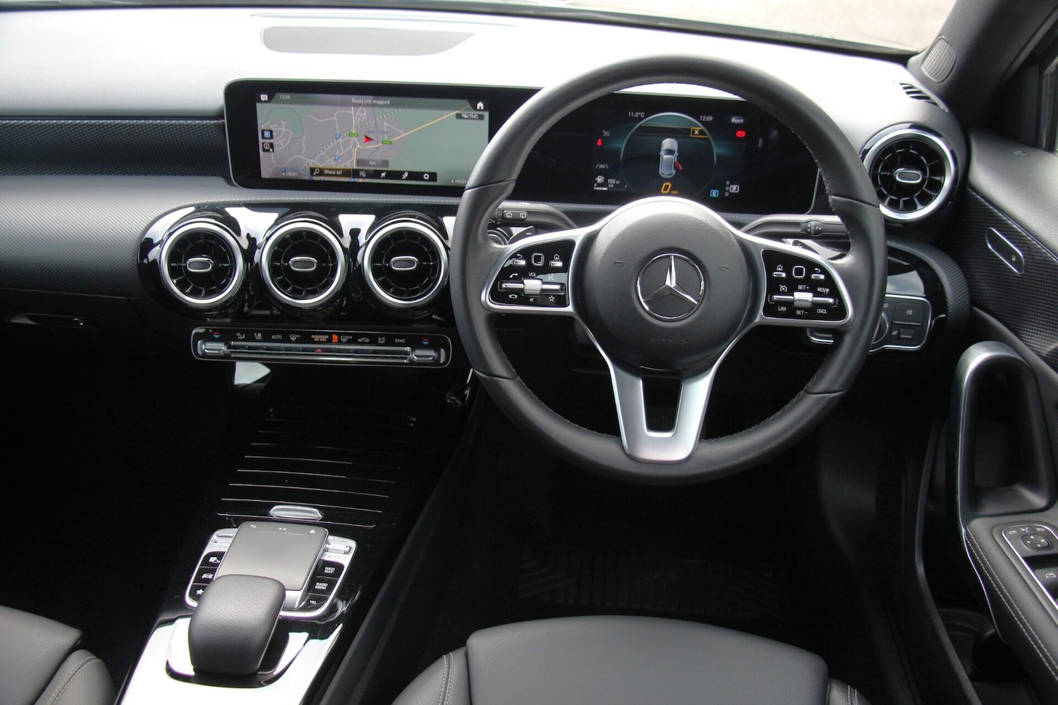 Used Mercedes-Benz A-Class 2019 for sale - 77129026: Photo 16