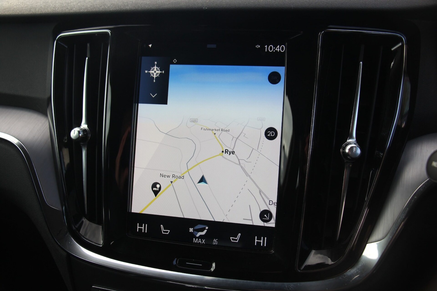 Used Volvo V60 2018 for sale - 77262432: Photo 17