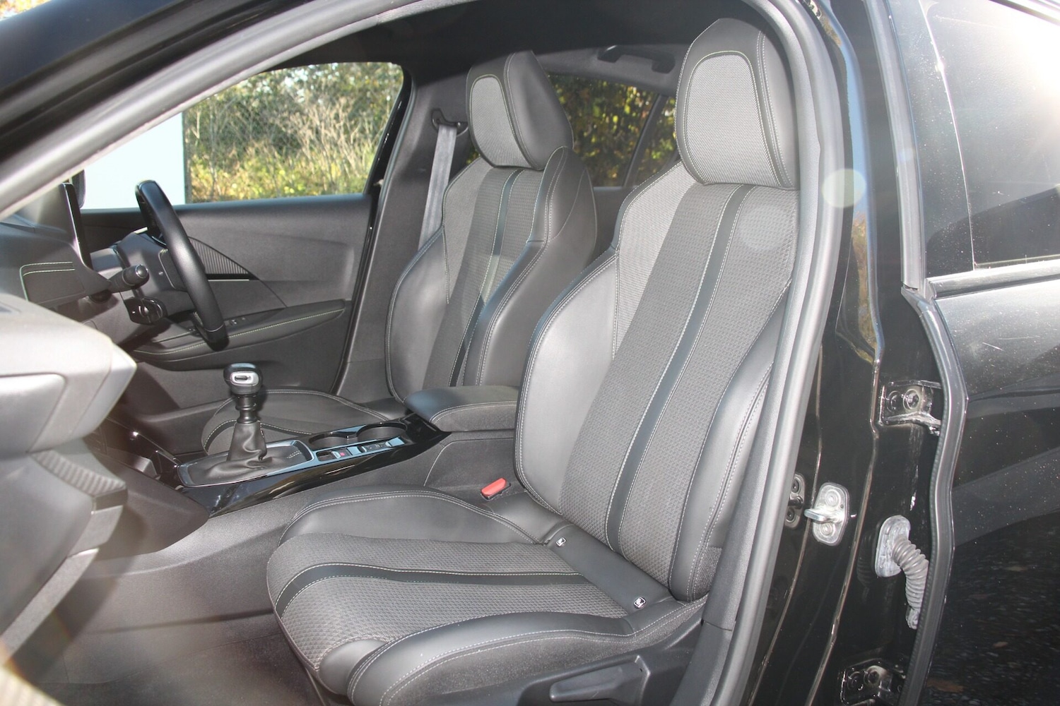 Used Peugeot 208 2020 for sale - 76334345: Photo 14