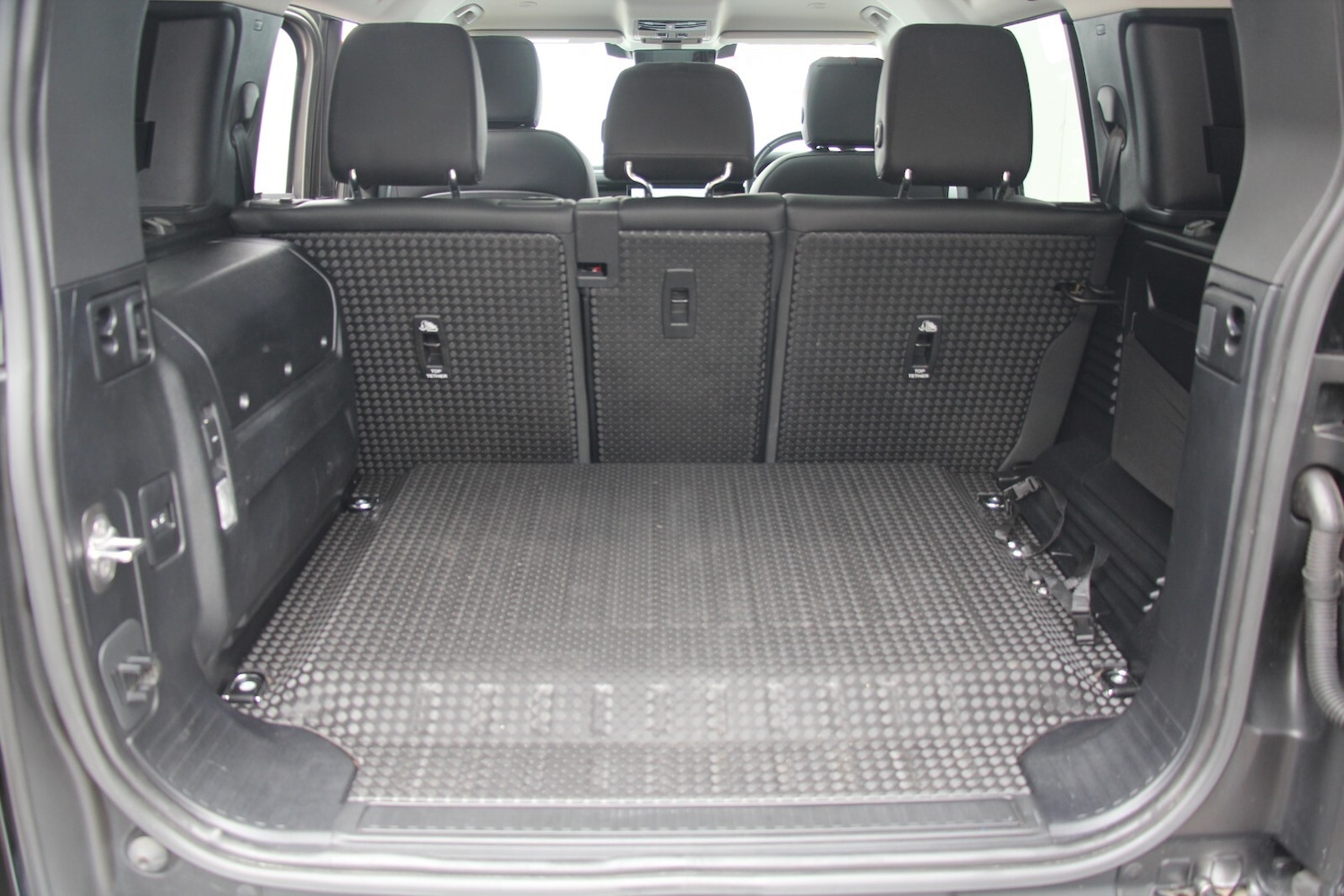 Used Land Rover Defender 2022 for sale - 76635268: Photo 23