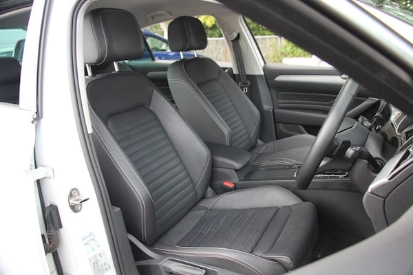 Used Volkswagen Passat 2020 for sale - 75618343: Photo 9