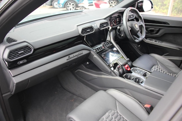 Used Lamborghini Urus 2023 for sale - 75618338: Photo 15