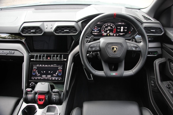 Used Lamborghini Urus 2023 for sale - 75618338: Photo 16