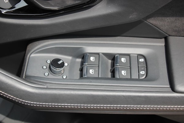 Used Lamborghini Urus 2023 for sale - 75618338: Photo 23
