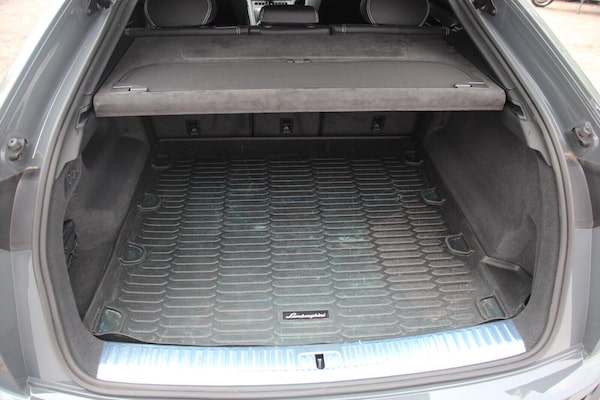 Used Lamborghini Urus 2023 for sale - 75618338: Photo 24