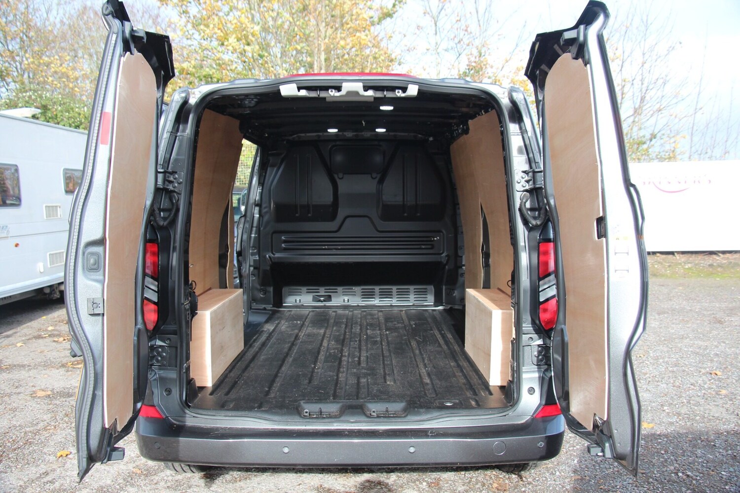 Used Ford Transit Custom 2024 for sale - 76406118: Photo 16