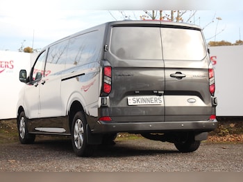 Used Ford Transit Custom 2024 for sale - 76406118: Photo
