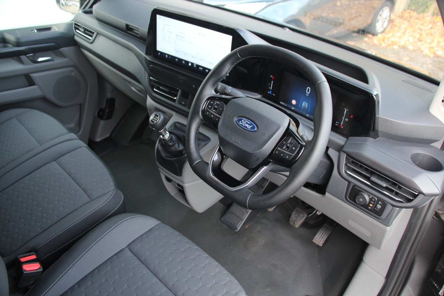 Used Ford Transit Custom 2024 for sale - 76406118: Photo 8