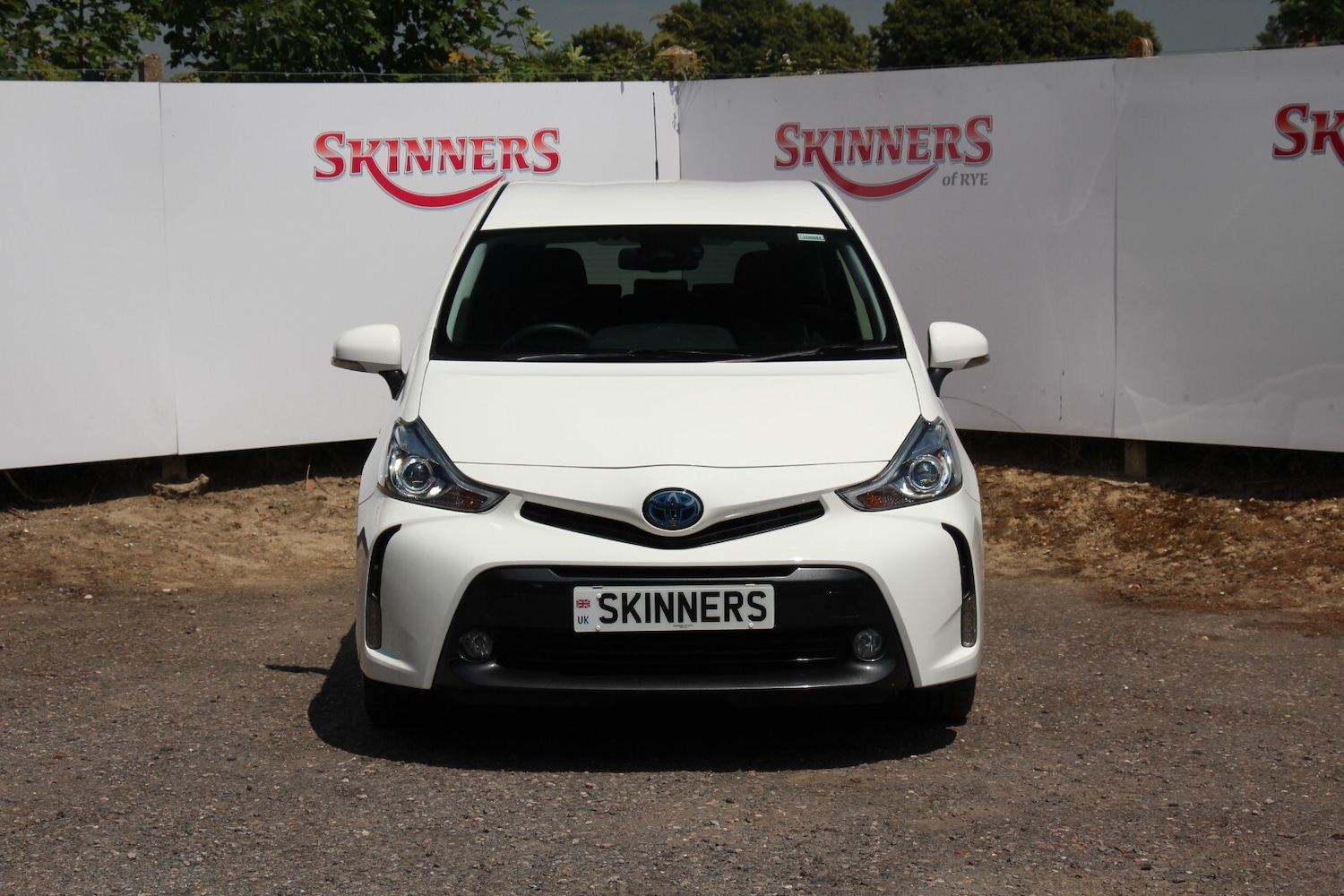 Used Toyota Prius+ 2018 for sale - 76635257: Photo 2