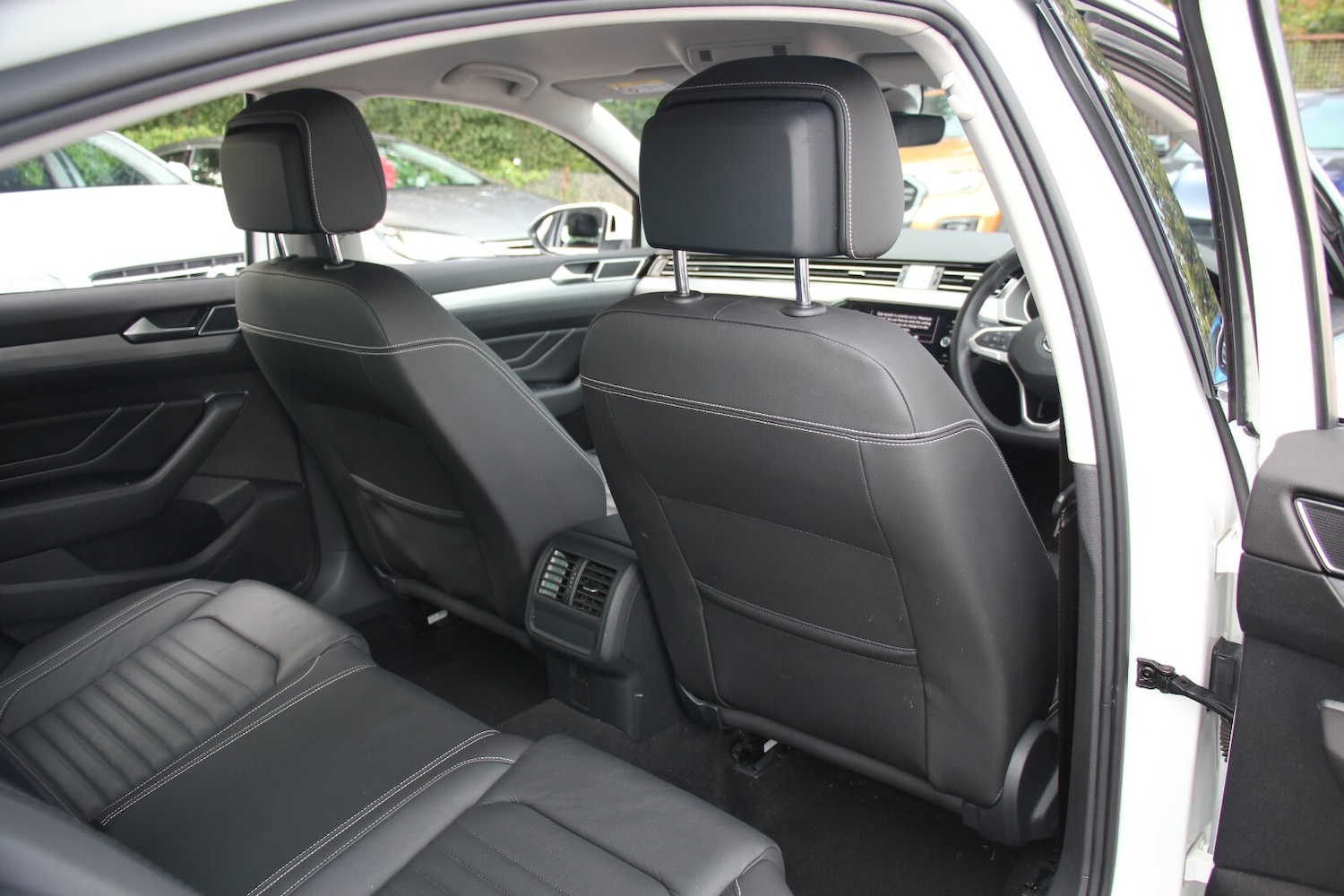 Used Volkswagen Passat 2020 for sale - 76716613: Photo 10