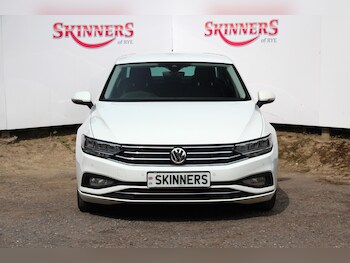 Used Volkswagen Passat 2020 for sale - 76716613: Photo