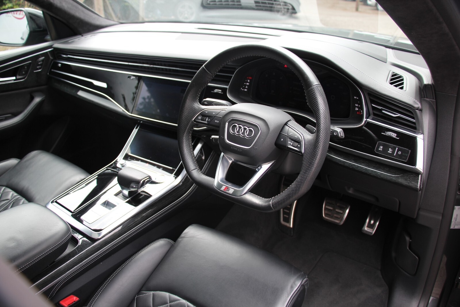 Used Audi Q8 2019 for sale - 76703481: Photo 8