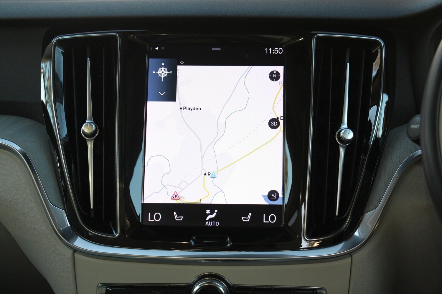 Used Volvo V60 2021 for sale - 76334337: Photo 17