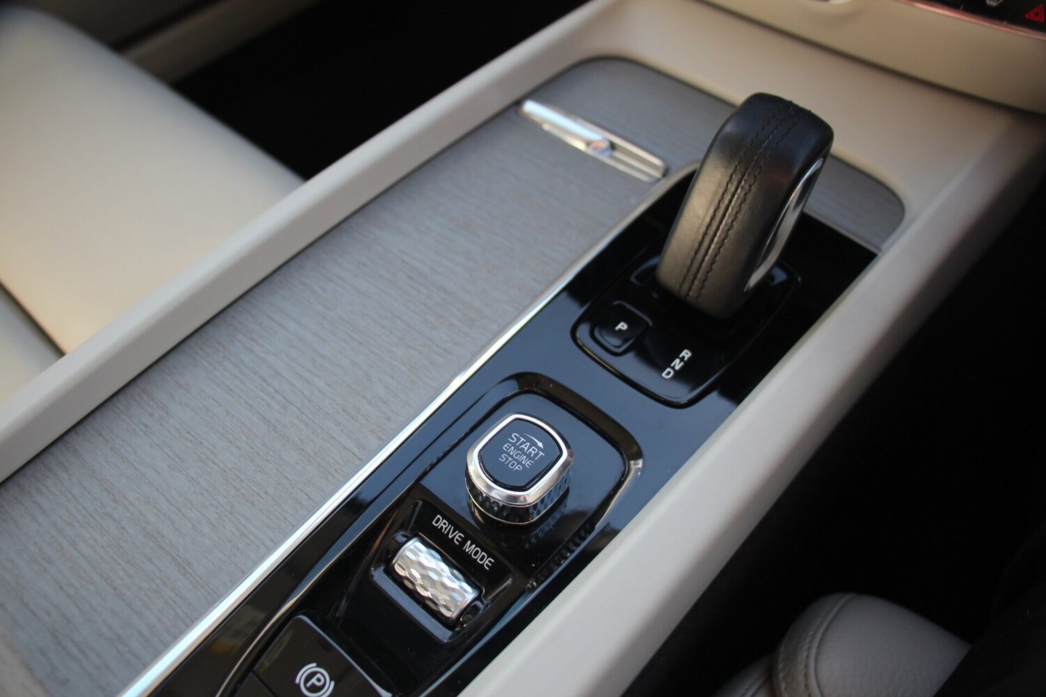 Used Volvo V60 2021 for sale - 76334337: Photo 19