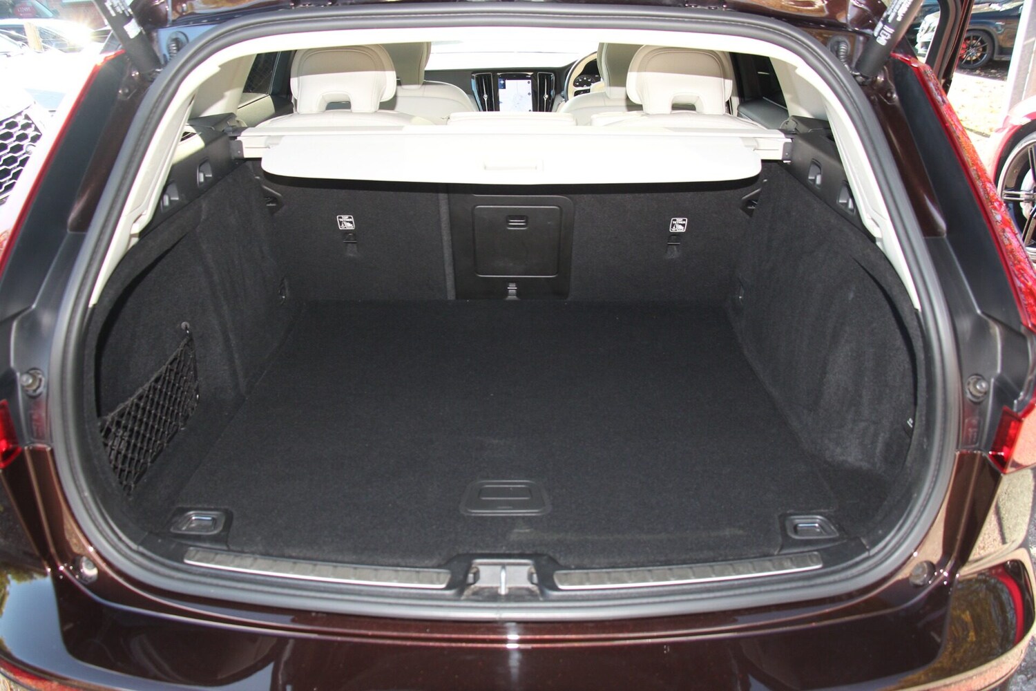 Used Volvo V60 2021 for sale - 76334337: Photo 21