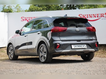 Used Kia Niro 2021 for sale - 78986829: Photo