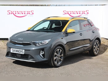 Used Kia Stonic 2023 for sale - 78168401: Photo