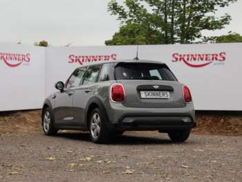 Used MINI Hatch 2021 for sale - 74745062: Photo