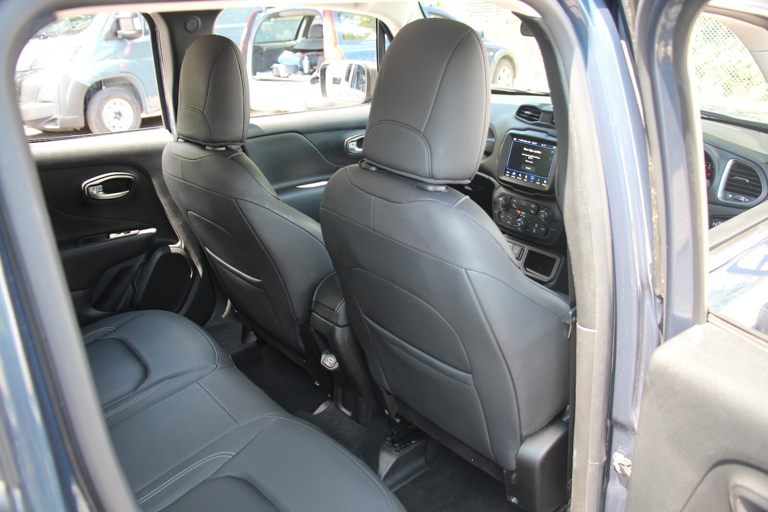 Used Jeep Renegade 2021 for sale - 76716590: Photo 10