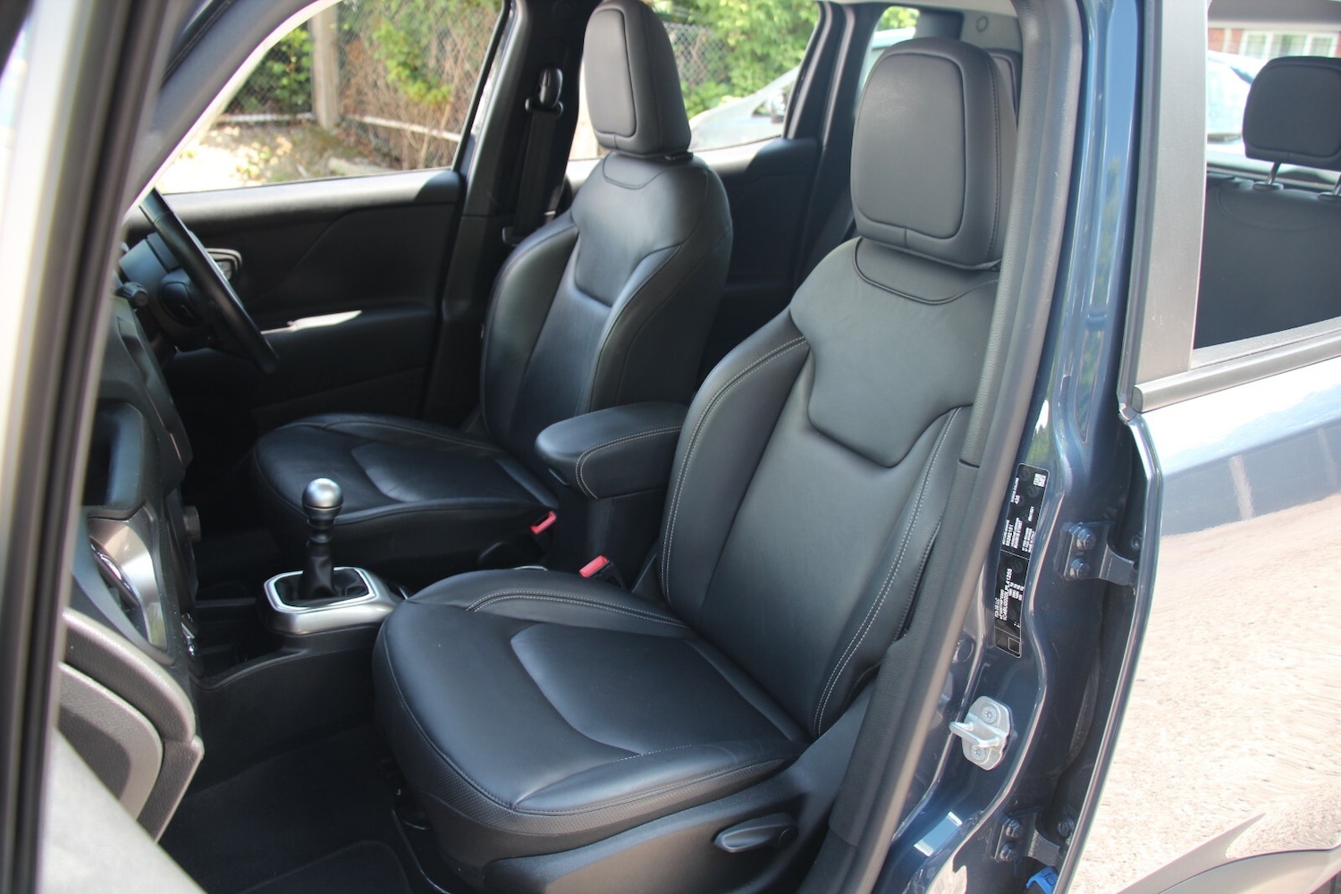 Used Jeep Renegade 2021 for sale - 76716590: Photo 14