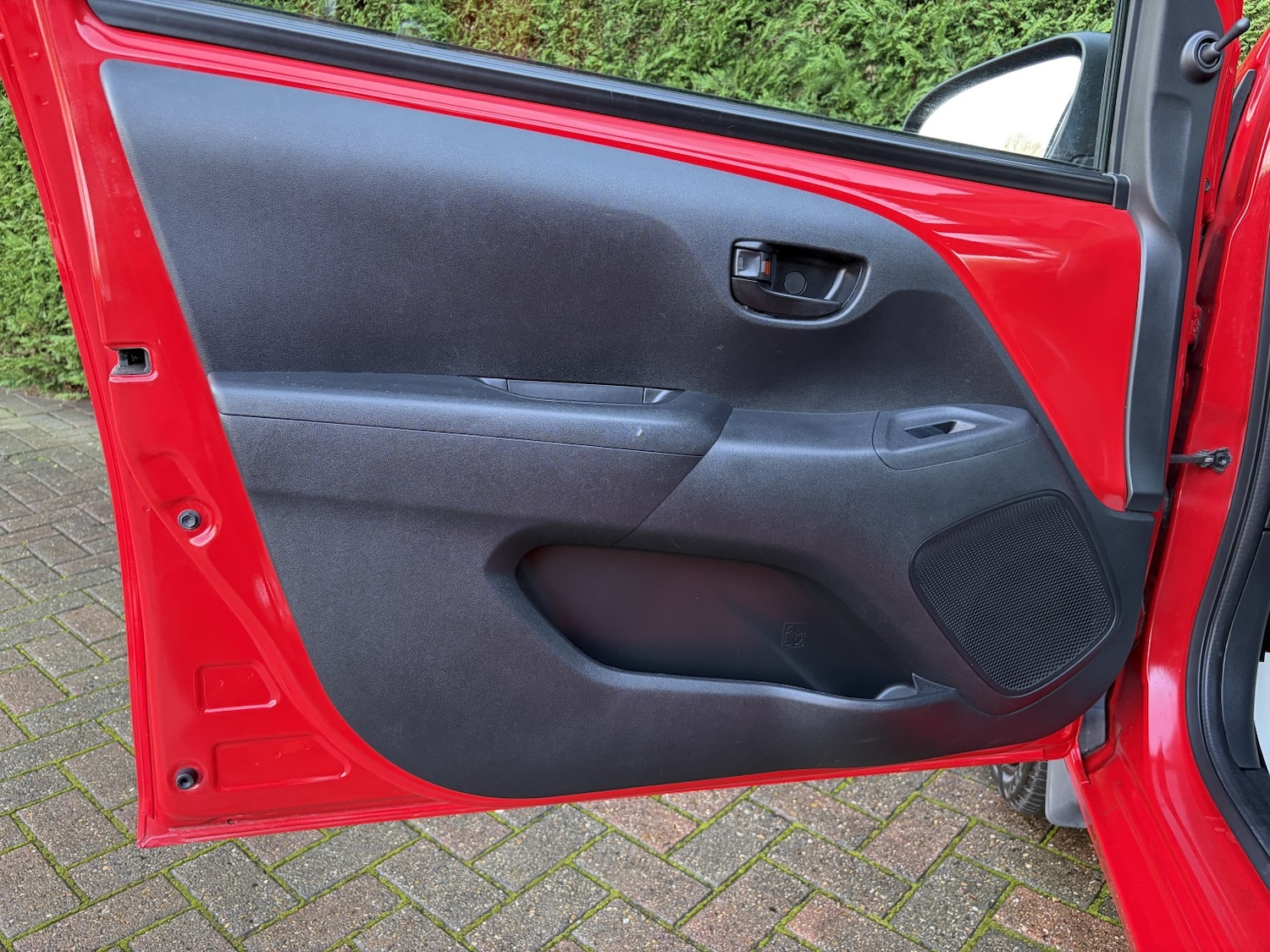 Used Peugeot 108 2017 for sale - 76945615: Photo 33