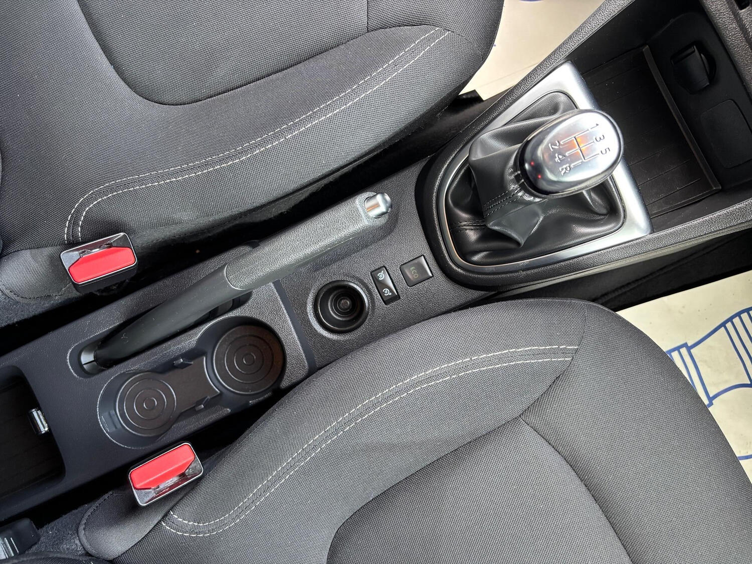 Used Renault Captur 2019 for sale - 76793104: Photo 26