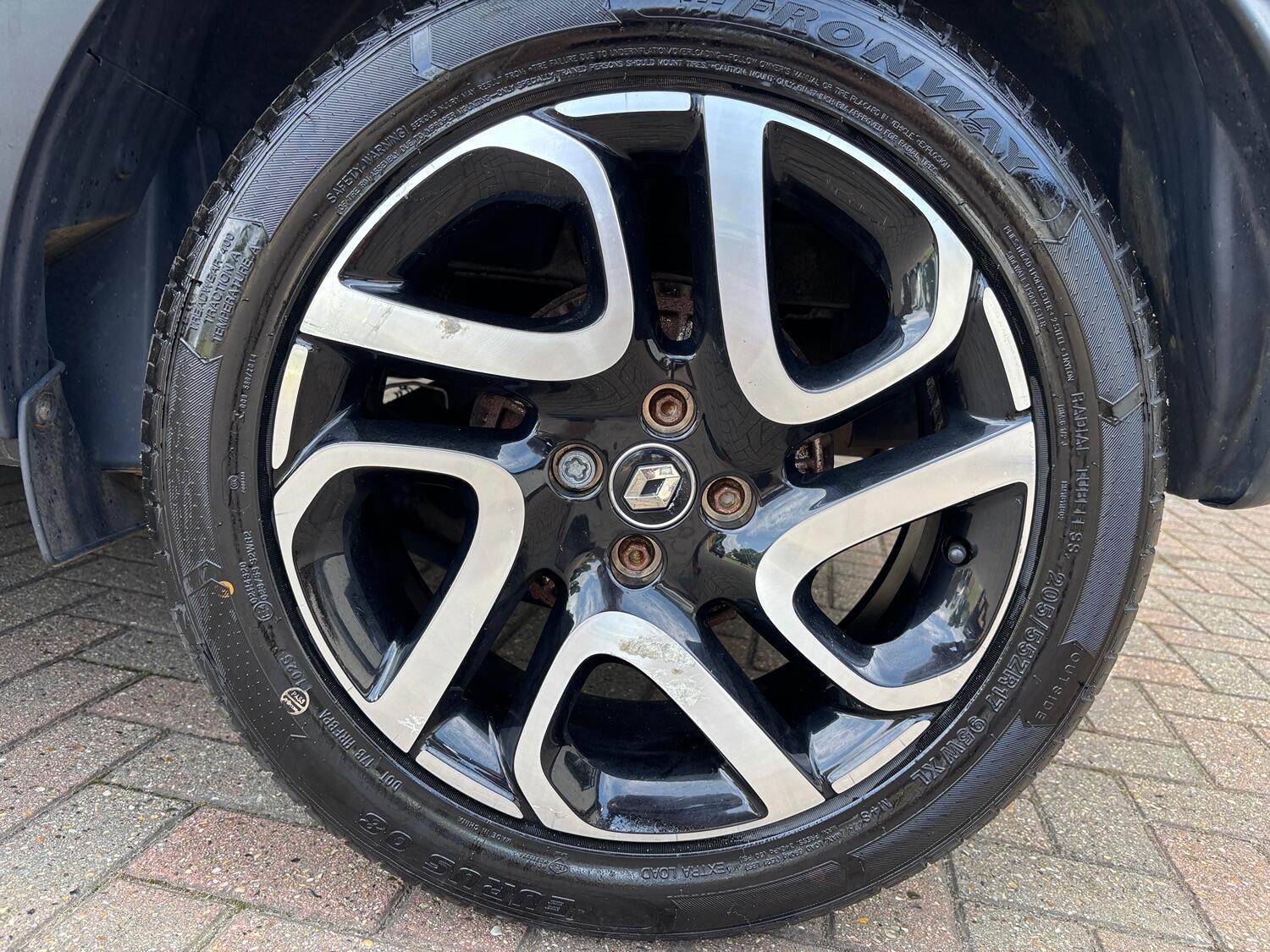 Used Renault Captur 2019 for sale - 76793104: Photo 37