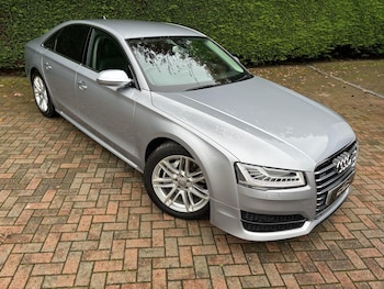 Used Audi A8 2015 for sale - 76744100: Photo