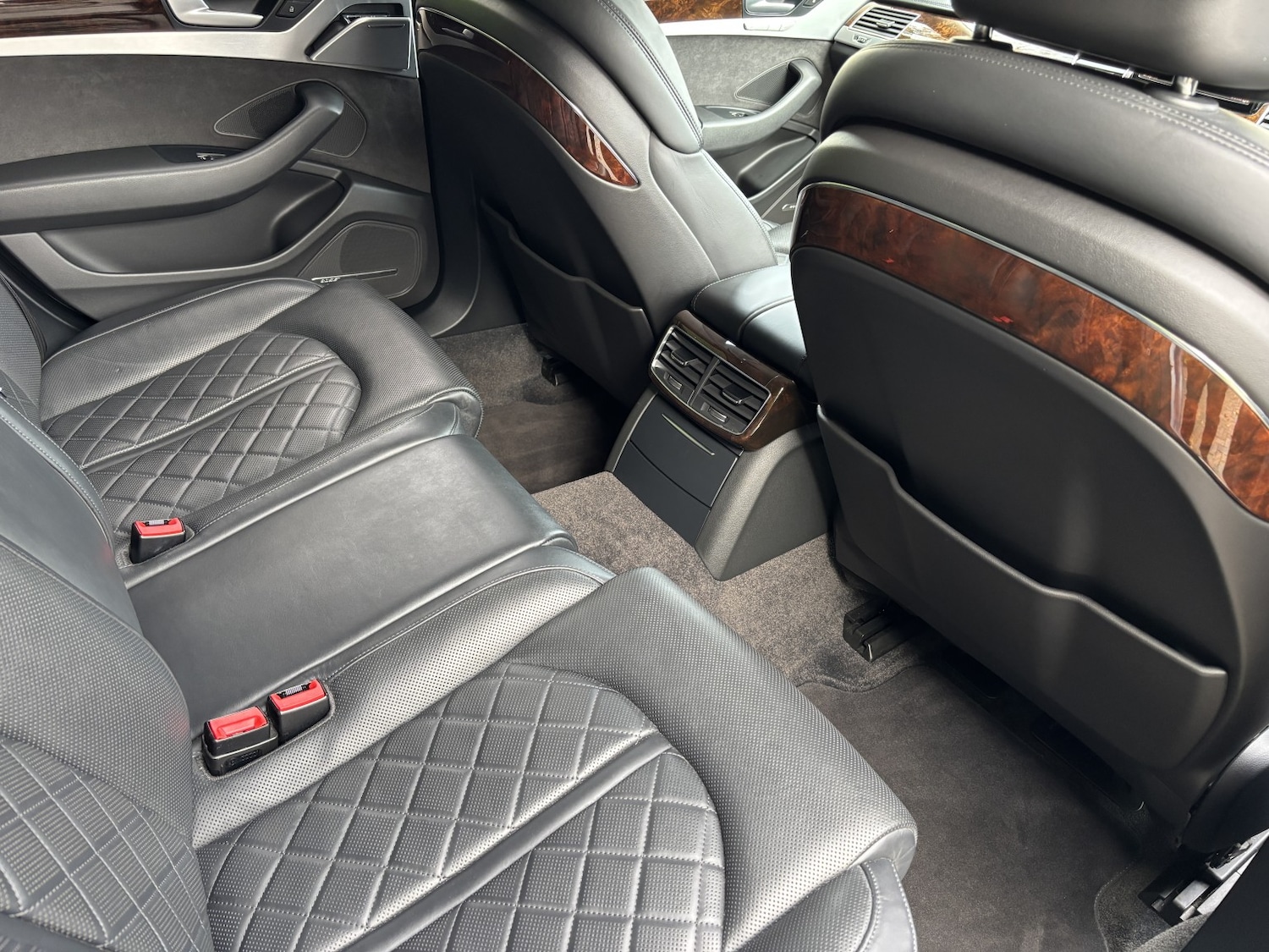 Used Audi A8 2015 for sale - 76744100: Photo 28