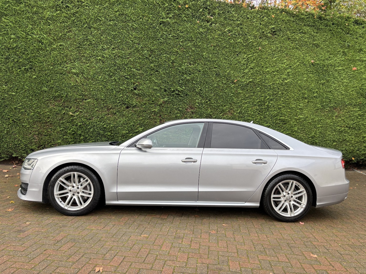 Used Audi A8 2015 for sale - 76744100: Photo 5