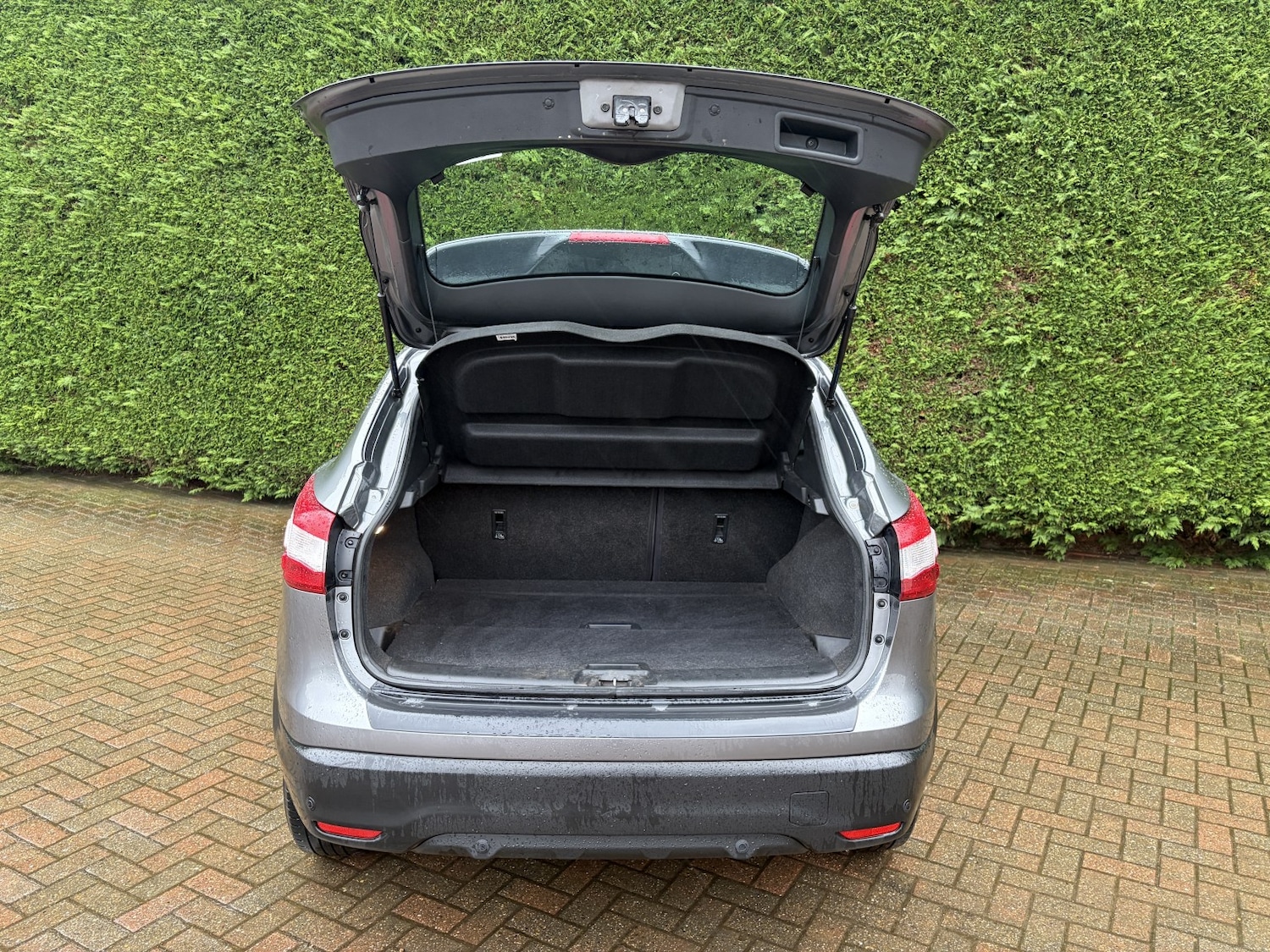 Used Nissan Qashqai 2014 for sale - 77377743: Photo 17