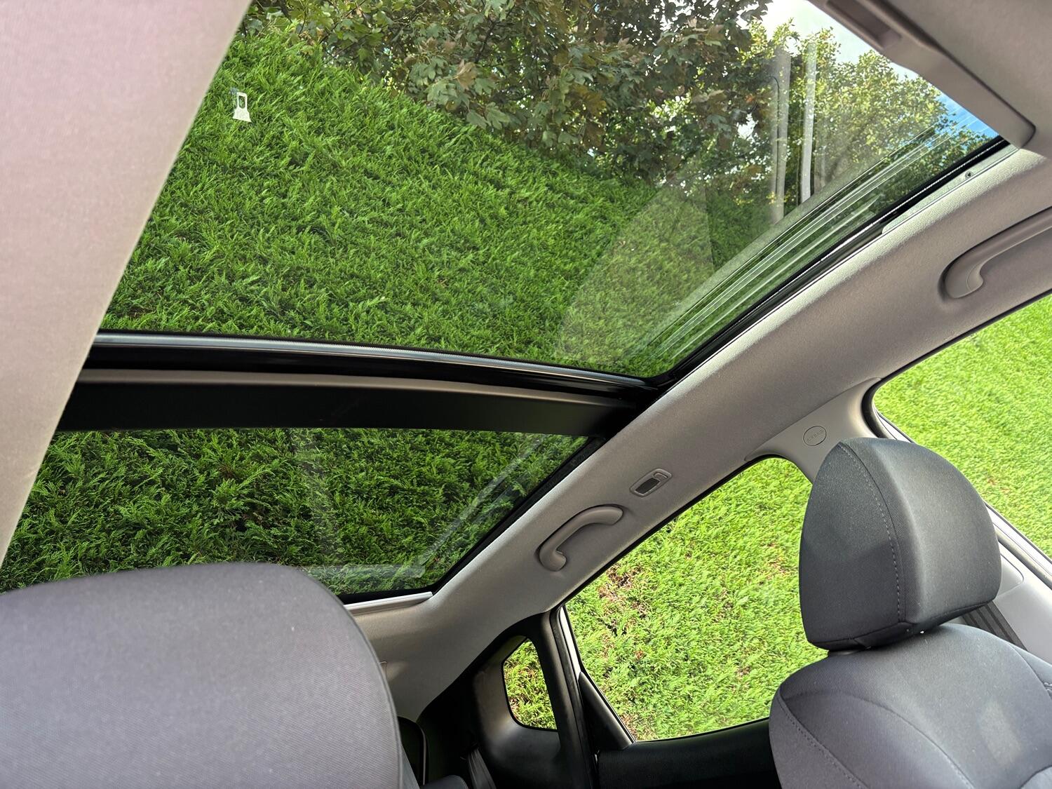 Used Hyundai Ix20 2012 for sale - 76744097: Photo 28