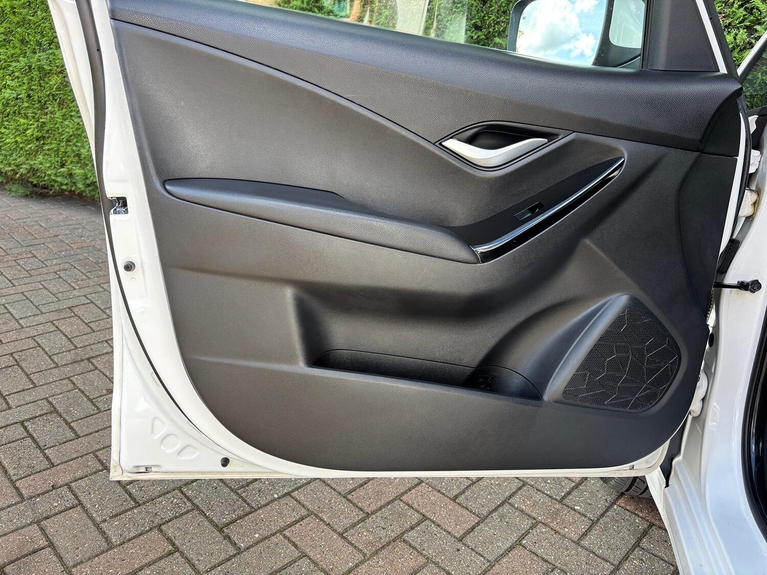 Used Hyundai Ix20 2012 for sale - 76744097: Photo 34