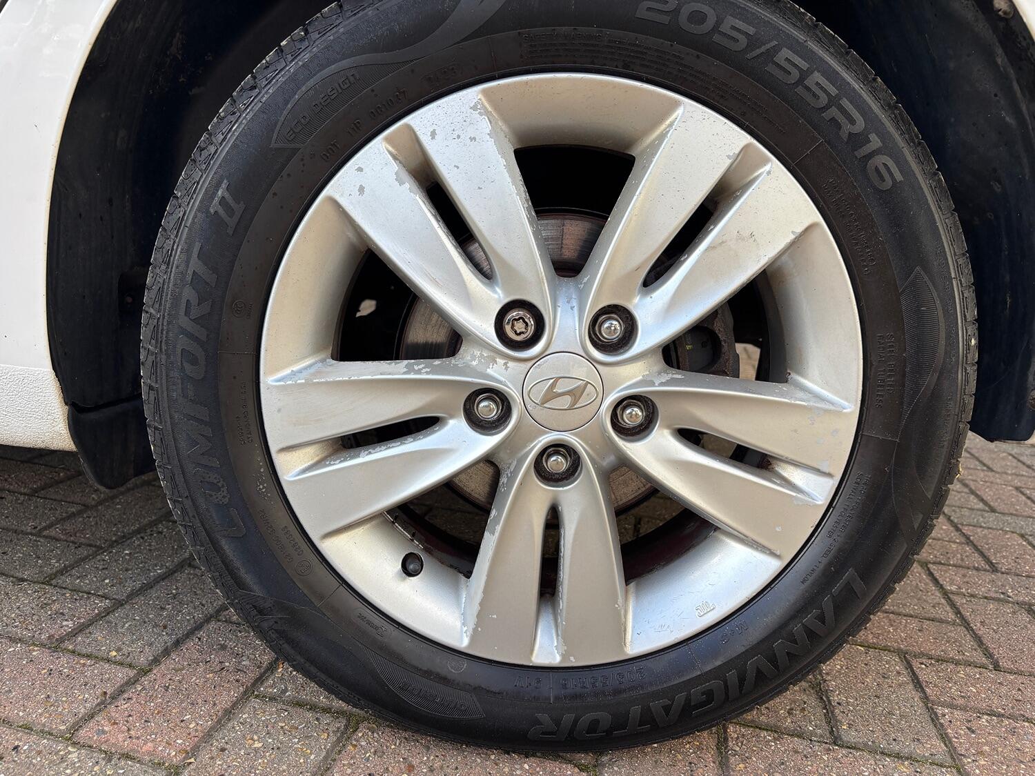 Used Hyundai Ix20 2012 for sale - 76744097: Photo 38