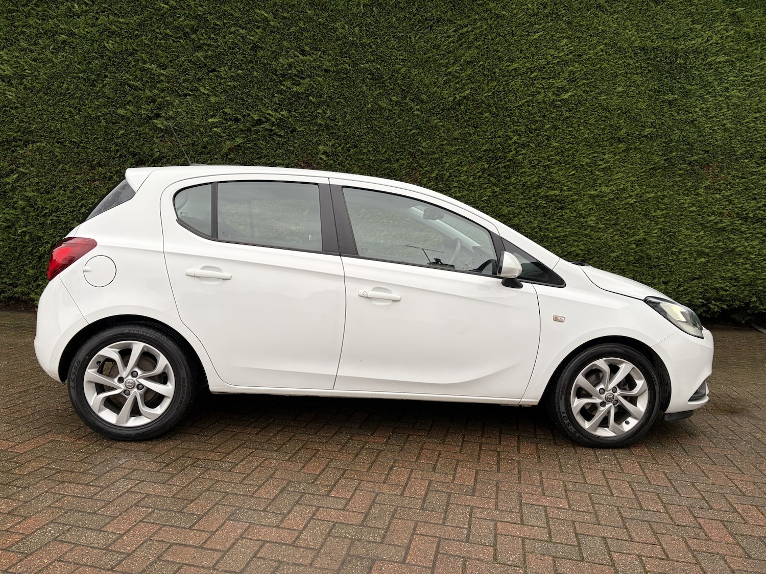 Used Vauxhall Corsa 2017 for sale - 77377750: Photo 4