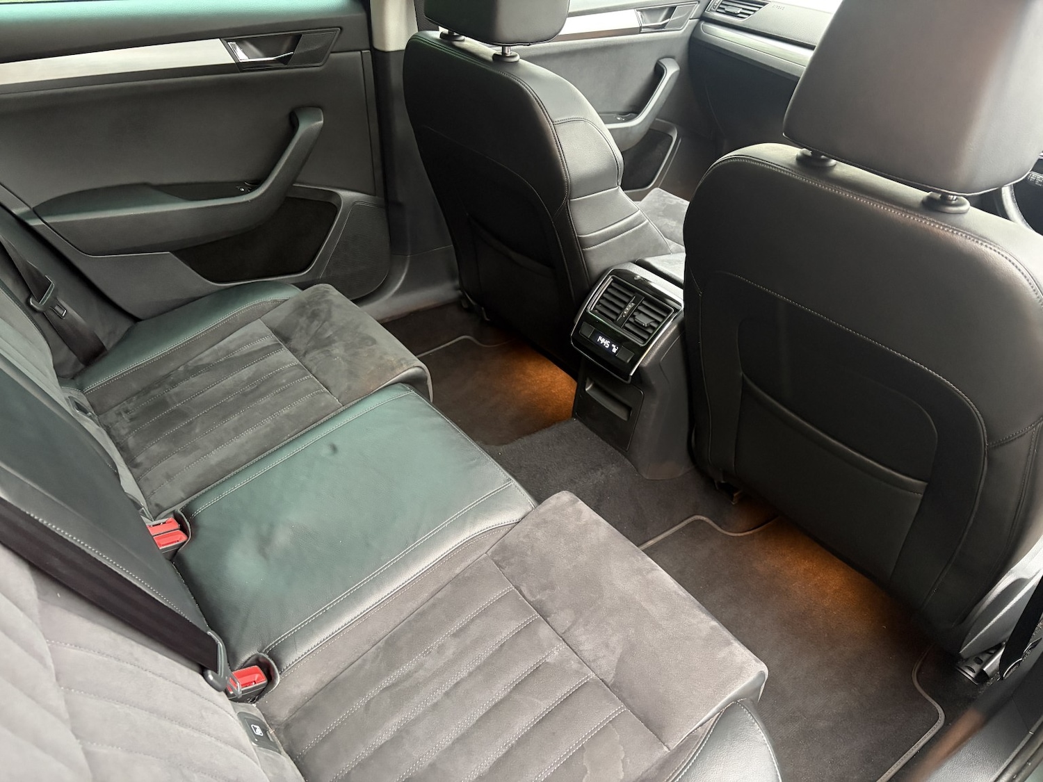 Used Skoda Superb 2017 for sale - 77377778: Photo 26