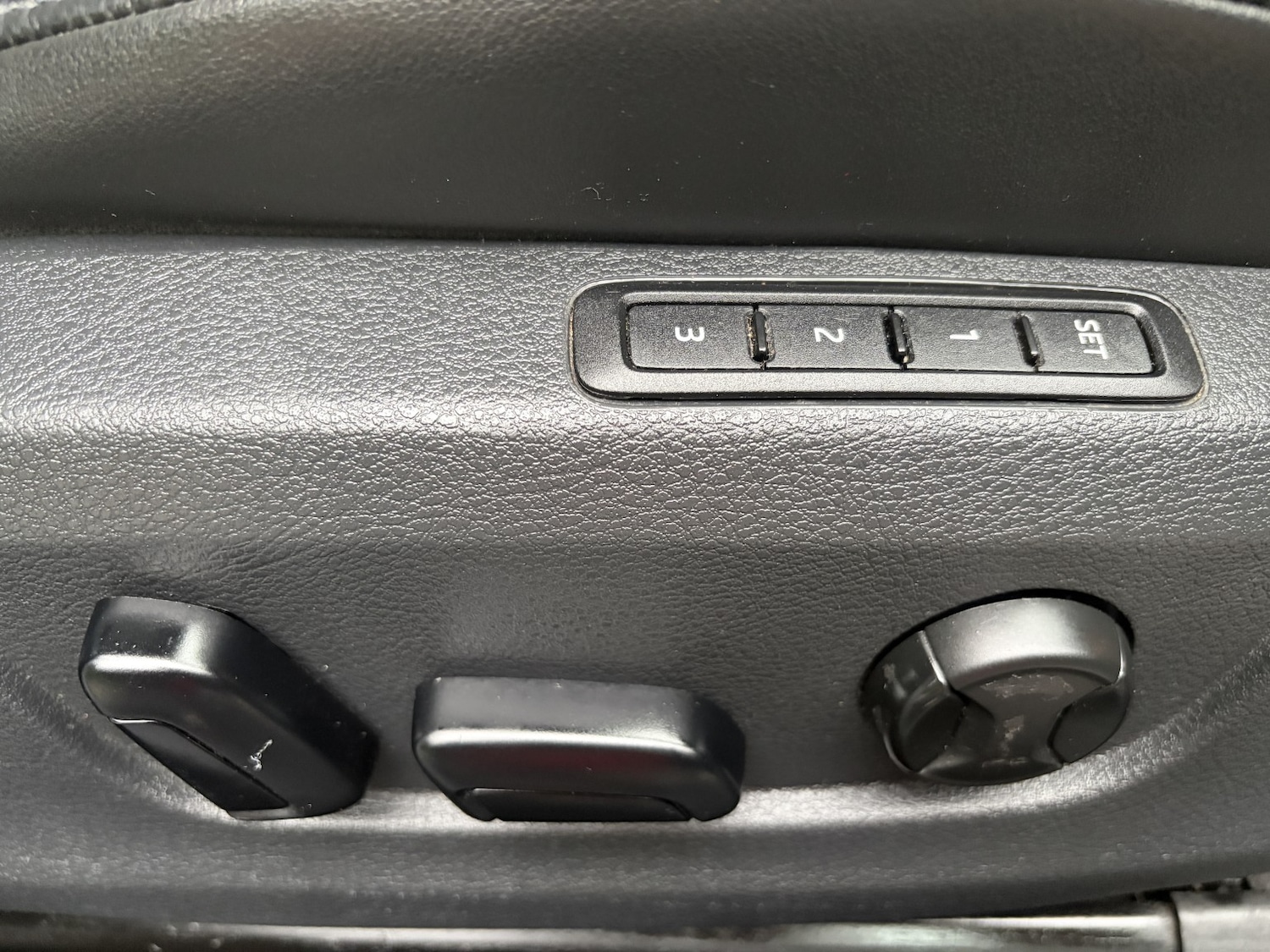 Used Skoda Superb 2017 for sale - 77377778: Photo 31