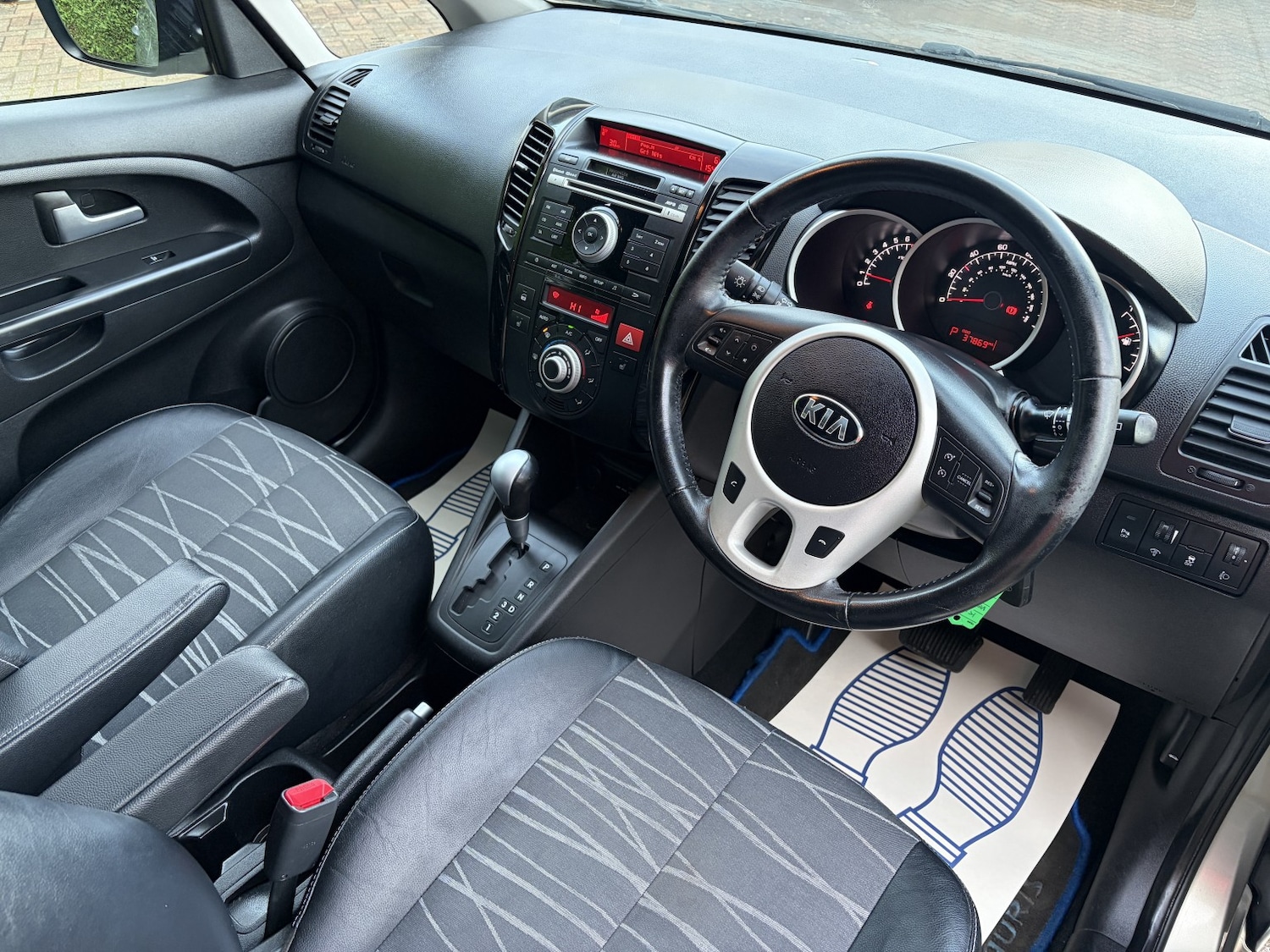 Used Kia Venga 2014 for sale - 77377740: Photo 18