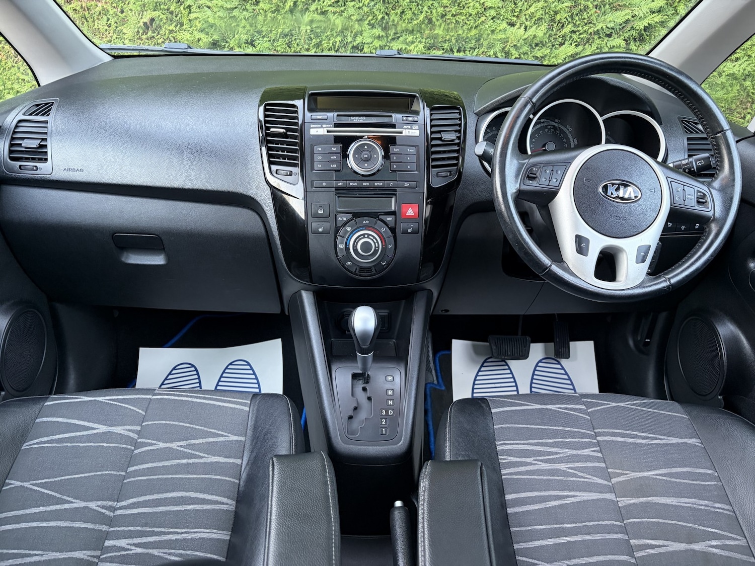 Used Kia Venga 2014 for sale - 77377740: Photo 2