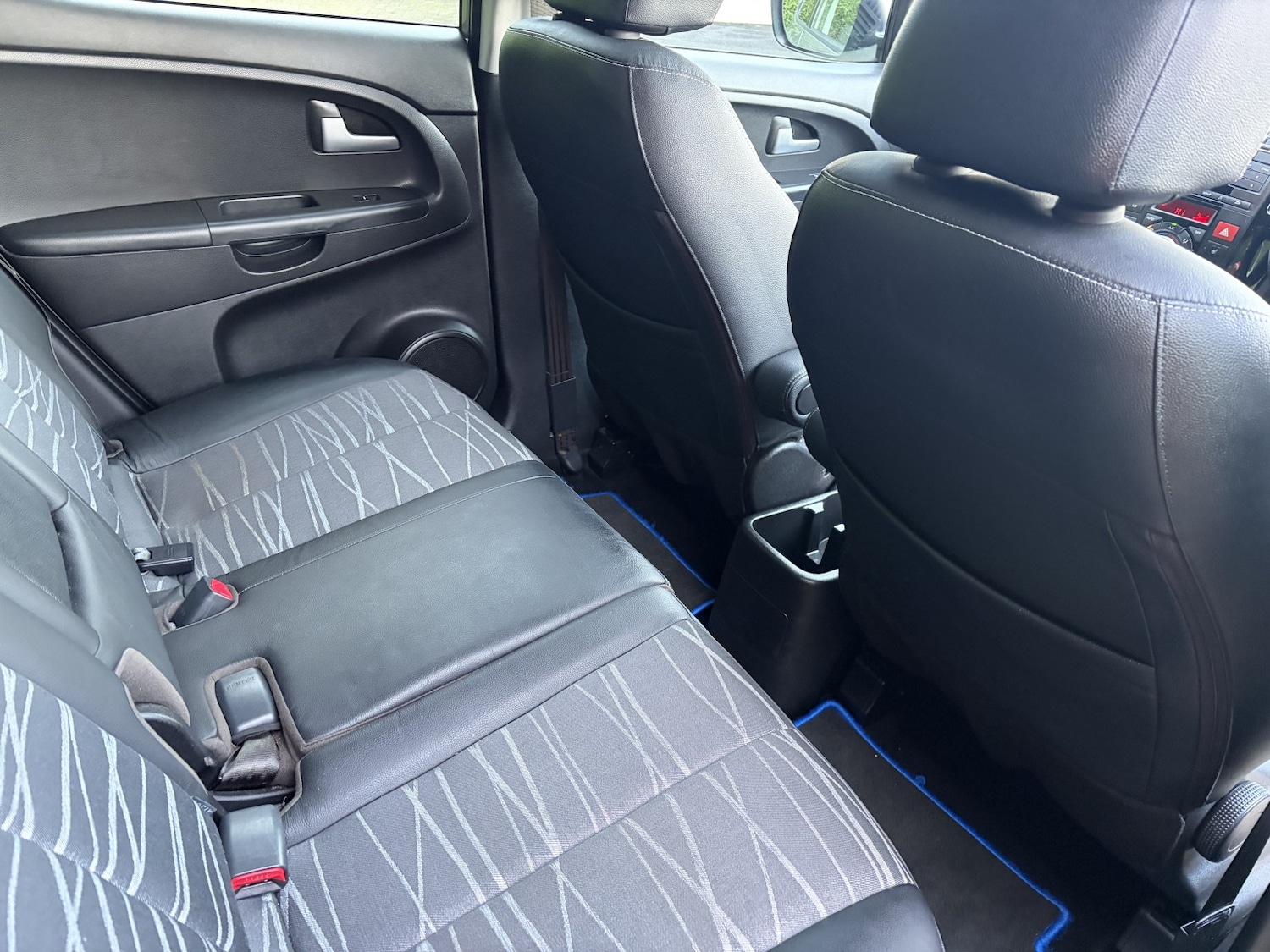 Used Kia Venga 2014 for sale - 77377740: Photo 25