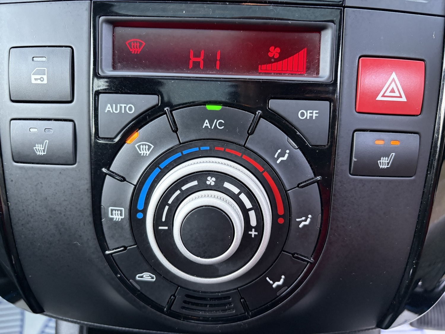 Used Kia Venga 2014 for sale - 77377740: Photo 28