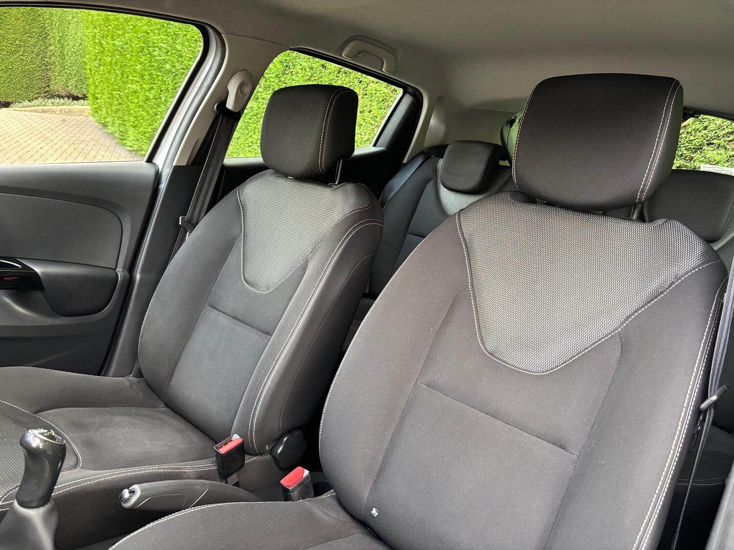 Used Renault Clio 2014 for sale - 76751723: Photo 20