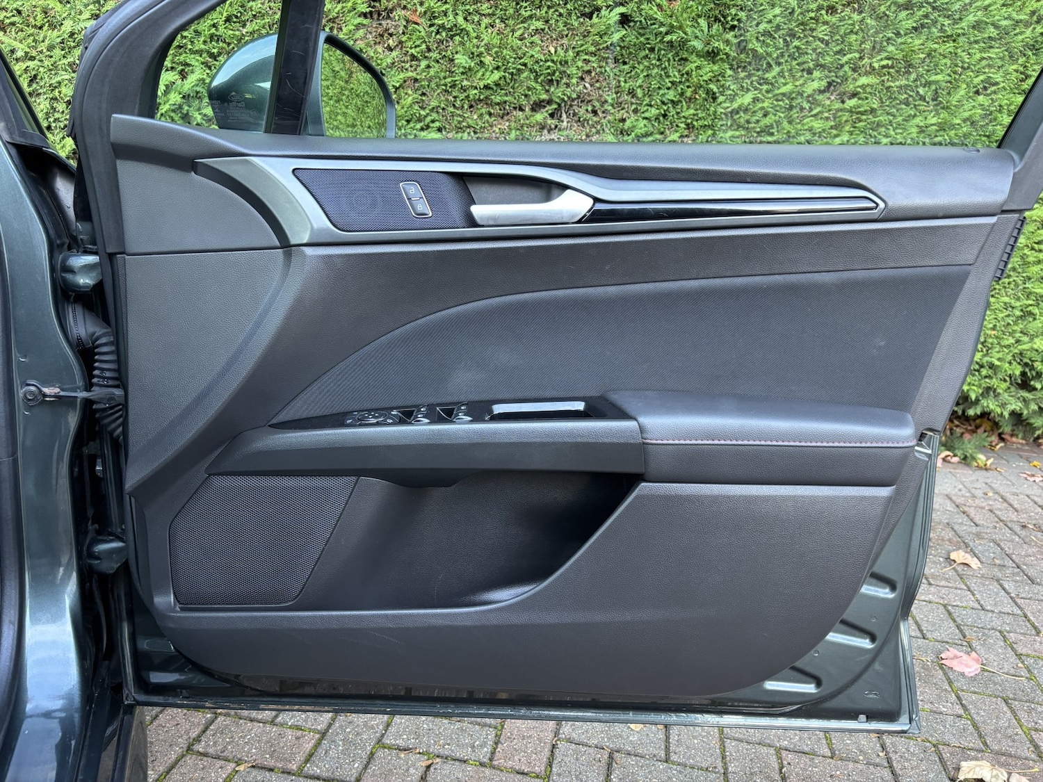 Used Ford Mondeo 2017 for sale - 76744092: Photo 34