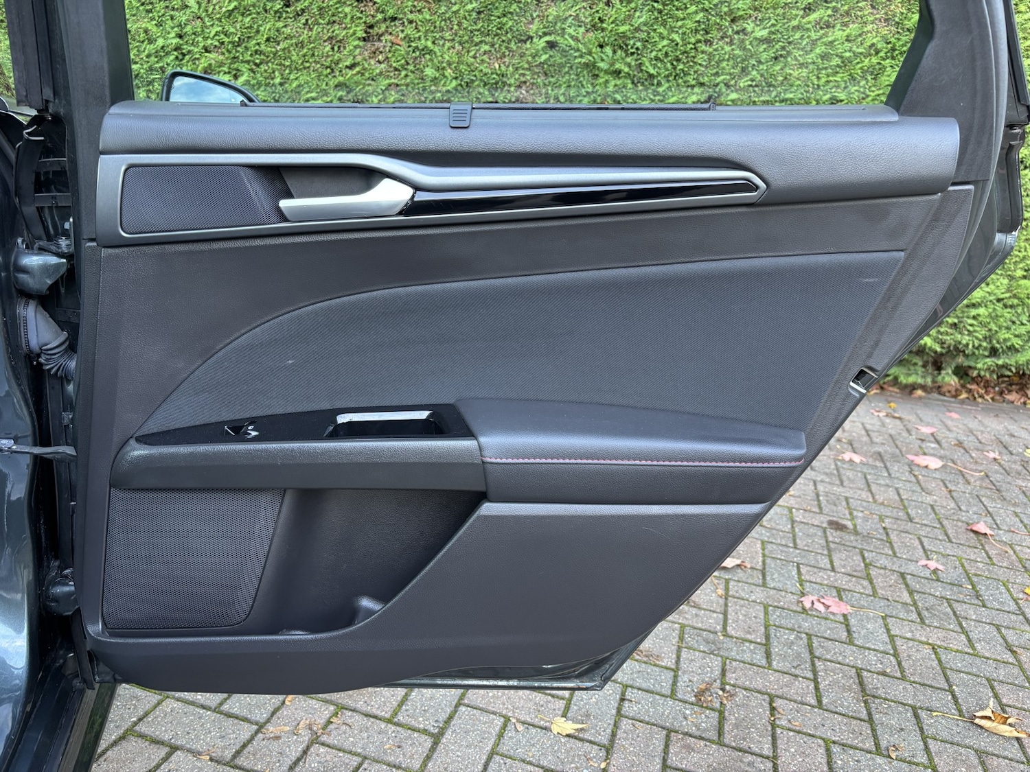 Used Ford Mondeo 2017 for sale - 76744092: Photo 35