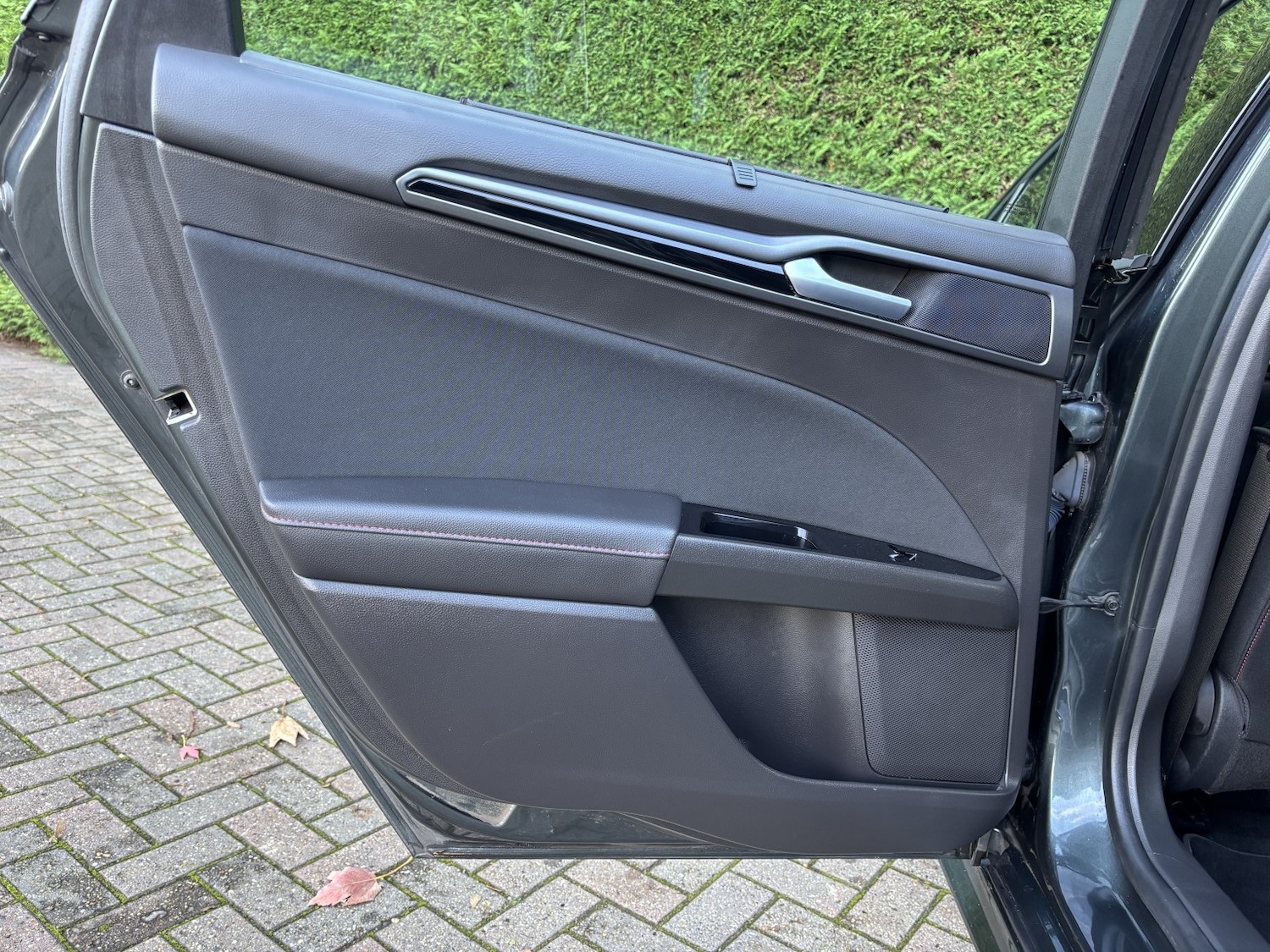 Used Ford Mondeo 2017 for sale - 76744092: Photo 37