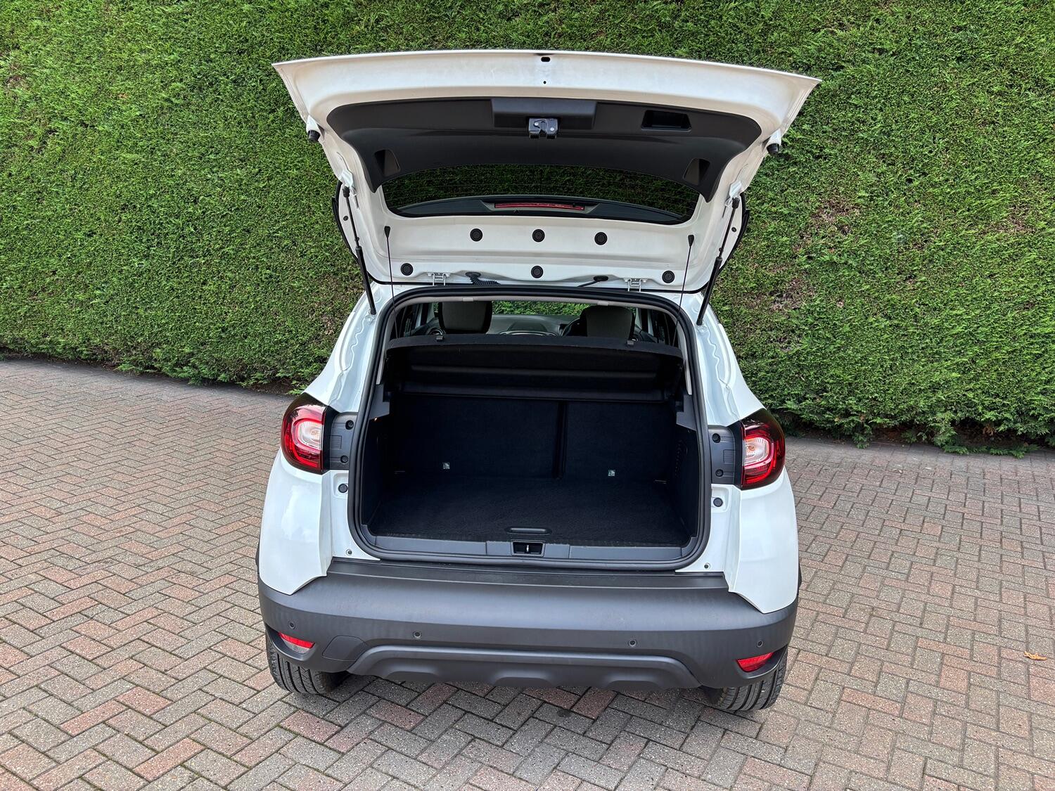 Used Renault Captur 2019 for sale - 76744098: Photo 17