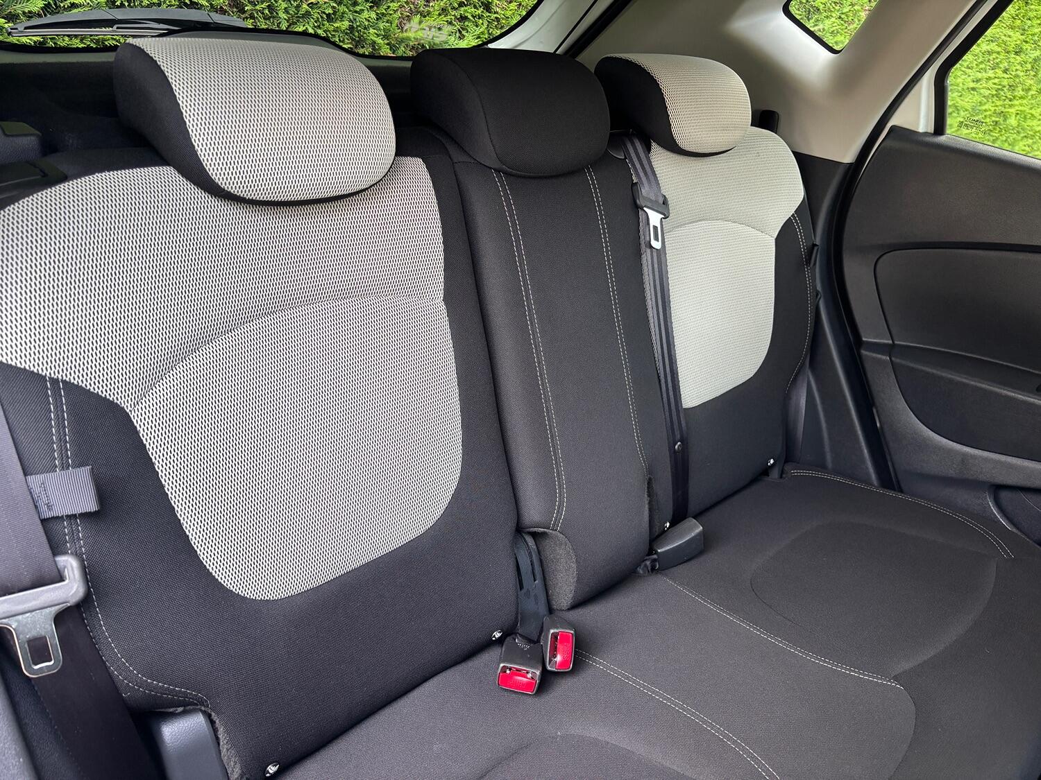 Used Renault Captur 2019 for sale - 76744098: Photo 21