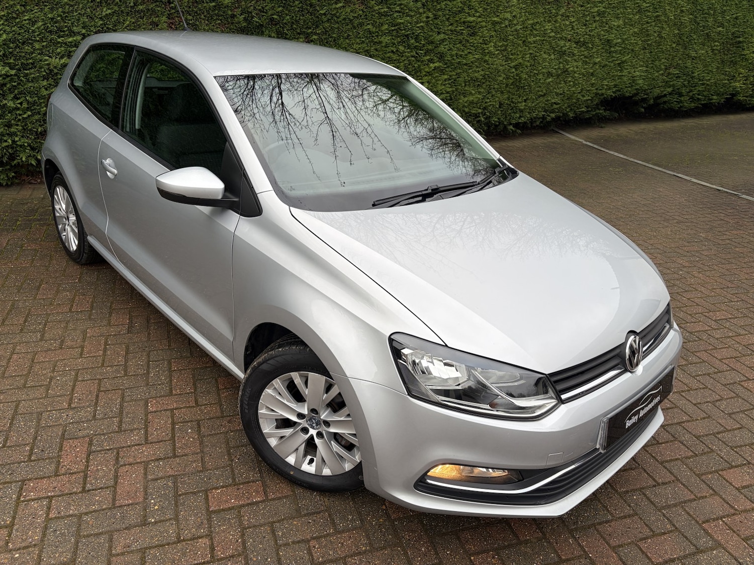 Used Volkswagen Polo 2014 for sale - 77289078: Photo 1