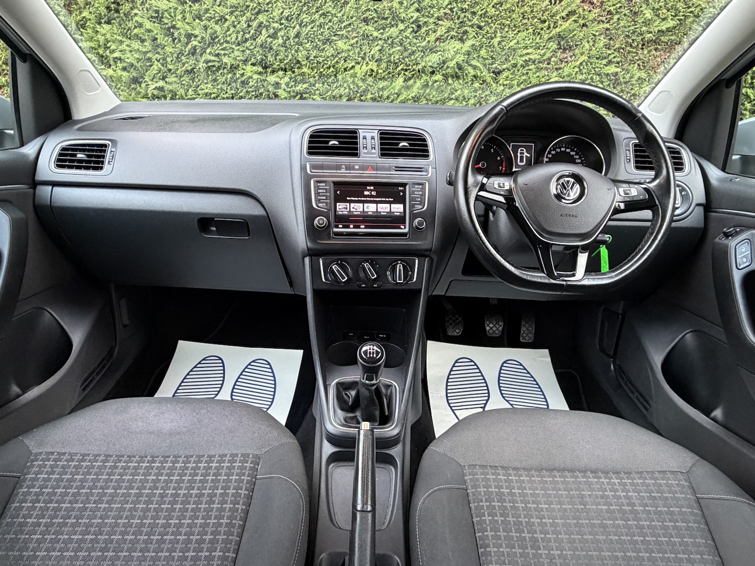 Used Volkswagen Polo 2014 for sale - 77289078: Photo 2