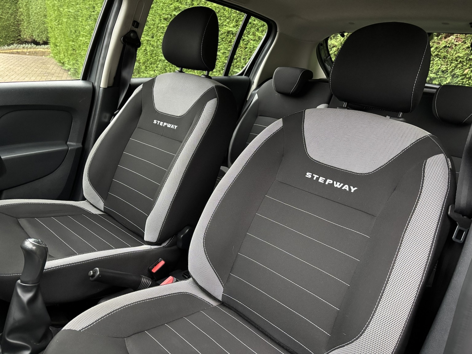 Used Dacia Sandero Stepway 2017 for sale - 76744090: Photo 21